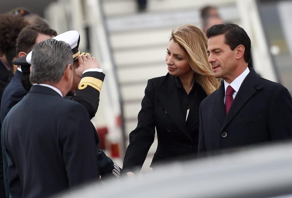 Durante esta visita de Estado en Alemania, informó la Presidencia de la República a través de un documento, el mandatario mexicano dará continuidad a los encuentros previos que sostuvo con la canciller Merkel en octubre de 2012, en Berlín; en Santiago de Chile, en enero de 2013, en el marco de la CELAC; el 18 de marzo de 2013 en El Vaticano, en la ceremonia por el inicio del pontificado del Papa Francisco, así como las reuniones que tuvieron en junio y diciembre del año pasado en Bruselas y París, respectivamente. / Foto: EFE