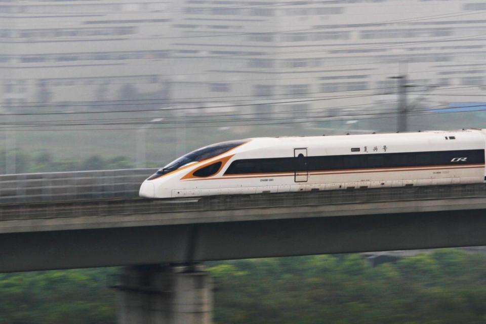 A Fuxing bullet train travels to Beijing from Shanghai (REUTERS)