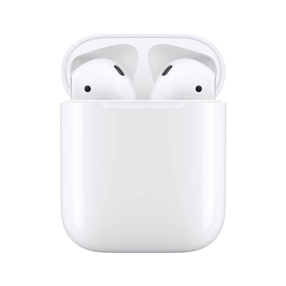 Apple AirPods with Charging Case