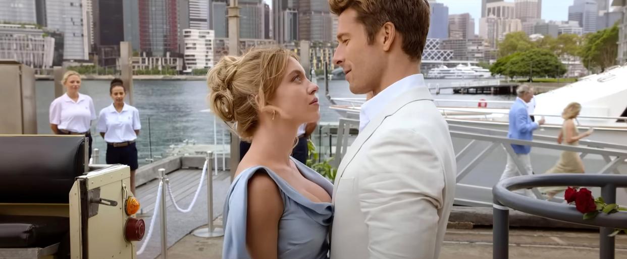 Sydney Sweeney and Glen Powell in a scene from the movie.