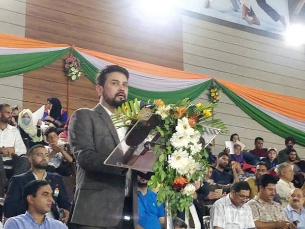 Union Youth Affairs and Sports Minister Anurag Singh Thakur in Jammu and Kashmir (Photo/PIB)