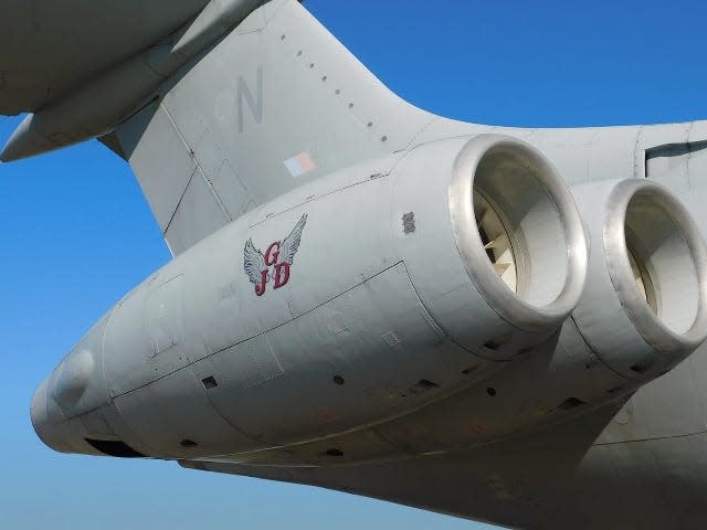 VC10 jet engine - Steve Jones