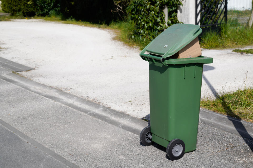 Méfiez-vous de l’arnaque à la poubelle qui sévit actuellement dans l’est de la France (Crédit : Getty Images)
