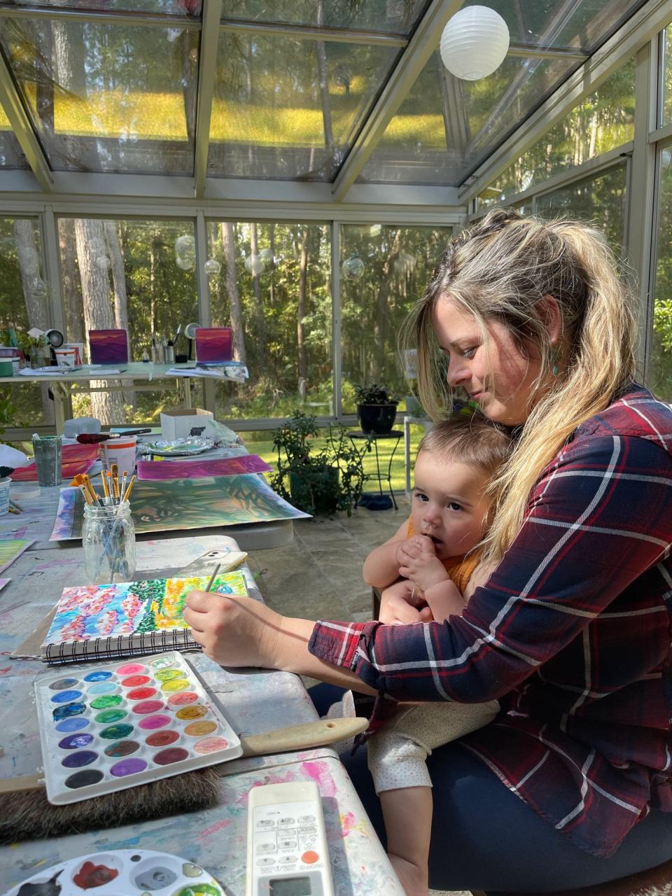 Tate Ellington and her daughter Iris at Mom Art Camp.