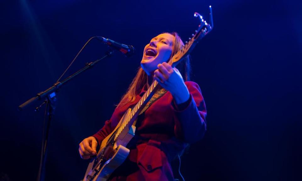 Best experienced at full blast: Julia Jacklin live in concert.