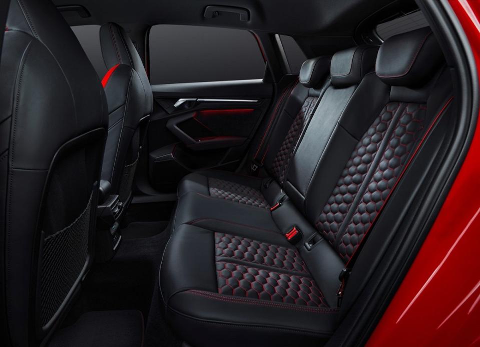 Audi-RS3-2022-9.jpg