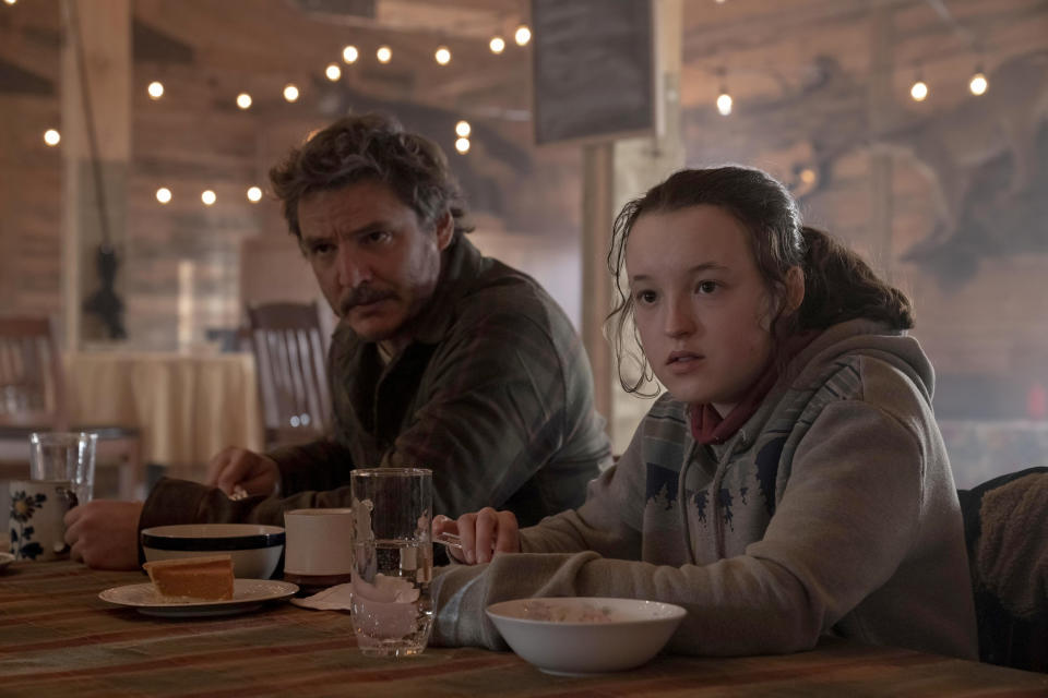 Pedro Pascal and Bella Ramsey in The Last of Us season 1