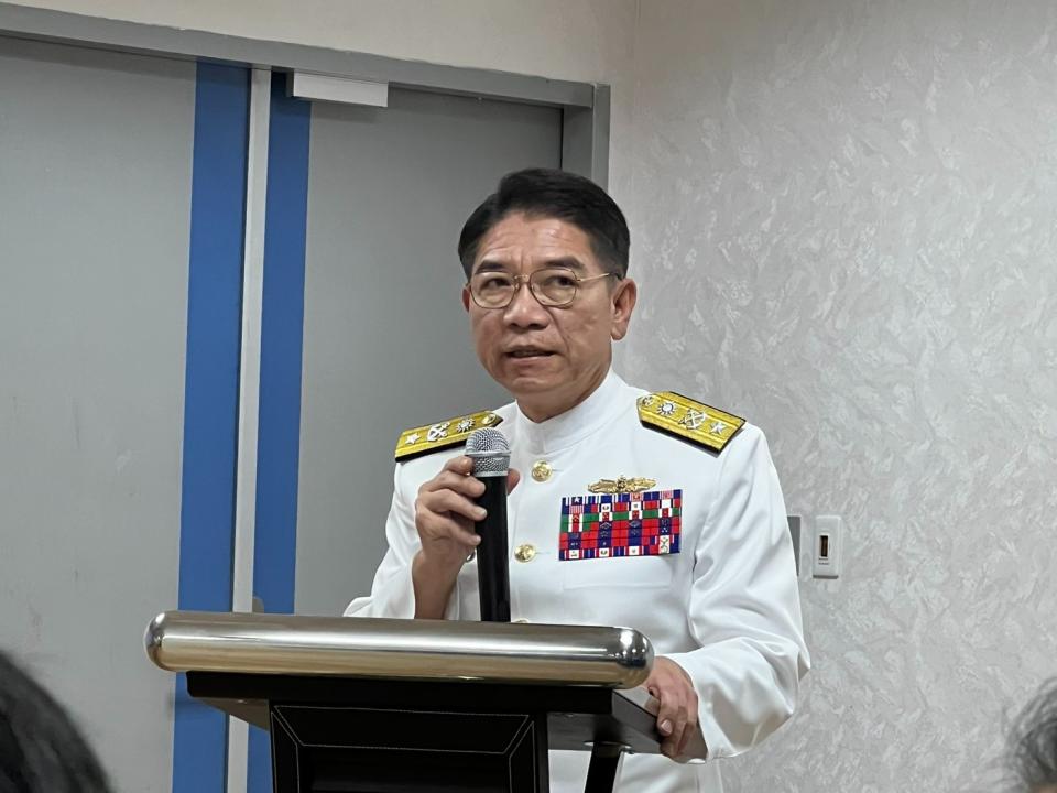 海軍艦隊指揮部參謀長許立中少將，郭宏章攝