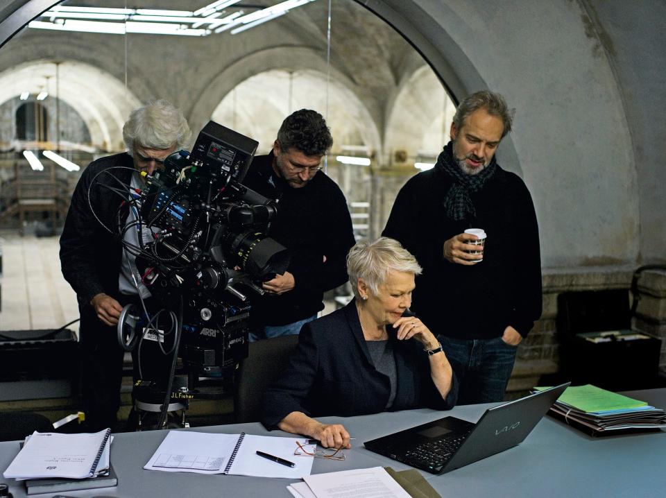 Judi Dench filming her scenes as M in Skyfall - Francois Duhamel