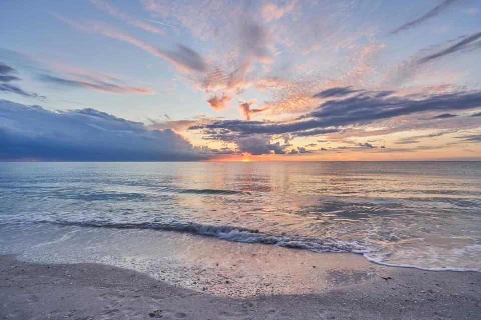 Vibrant Sunset at Sand Key Beach in Clearwater, Florida