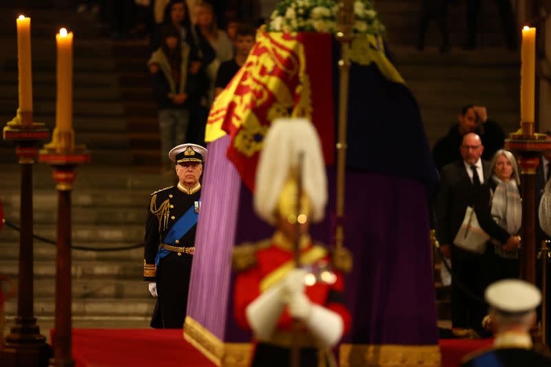 Britain mourns Queen Elizabeth