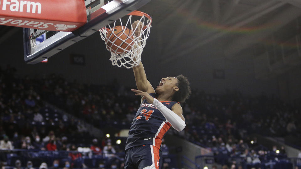 Pepperdine forward Maxwell Lewis dunks during the second half of an NCAA college basketball game against Gonzaga on Jan. 8, 2022. (AP Photo/Young Kwak)