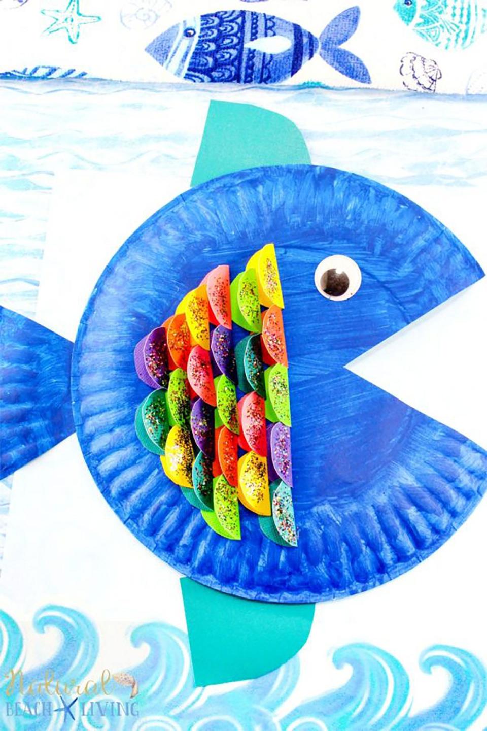 Paper Plate Rainbow Fish