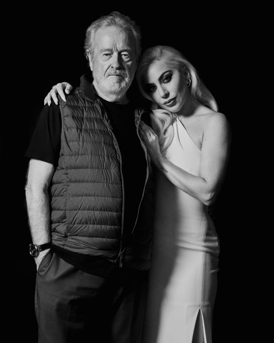 Ridley Scott y Lady Gaga en Los Ángeles, el 10 de noviembre de 2021. (Ryan Pfluger/The New York Times)