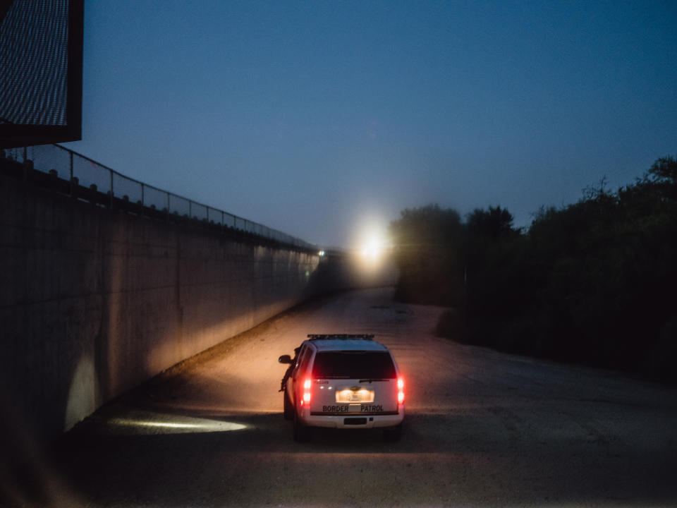 Un vehículo de la Patrulla Fronteriza de Estados Unidos cerca de McAllen, Texas, el 20 de julio de 2021. (Christopher Lee/The New York Times).