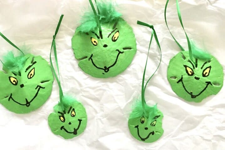 Sand dollar Grinch ornaments