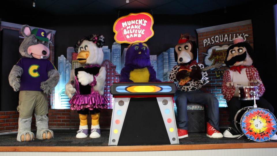 Los animatrónicos de Chuck E. Cheese's se alejarán de los escenarios