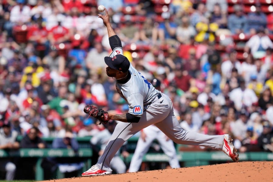 Cleveland Guardians’ Xzavion Curry pitches against the Boston Red Sox during the first inning of a baseball game, Monday, April 15, 2024, in Boston. (AP Photo/Michael Dwyer)