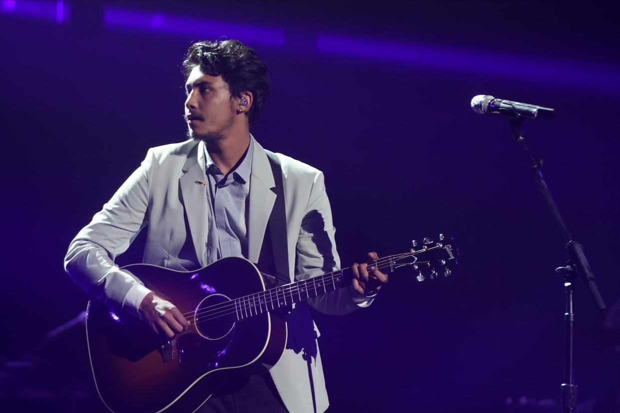 Arthur Gunn on 'American Idol' Season 19's top seven night. (Photo: Eric McCandless/ABC via Getty Images) ARTHUR GUNN