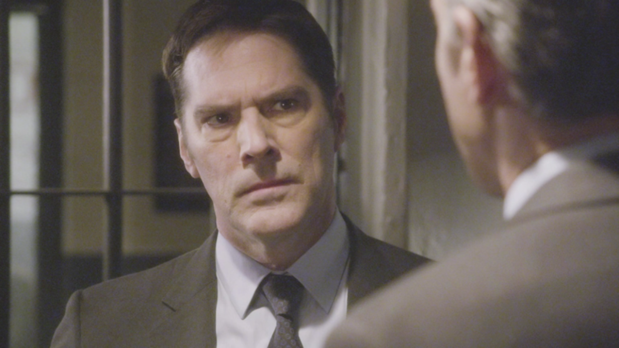  Thomas Gibson on Criminal Minds. 