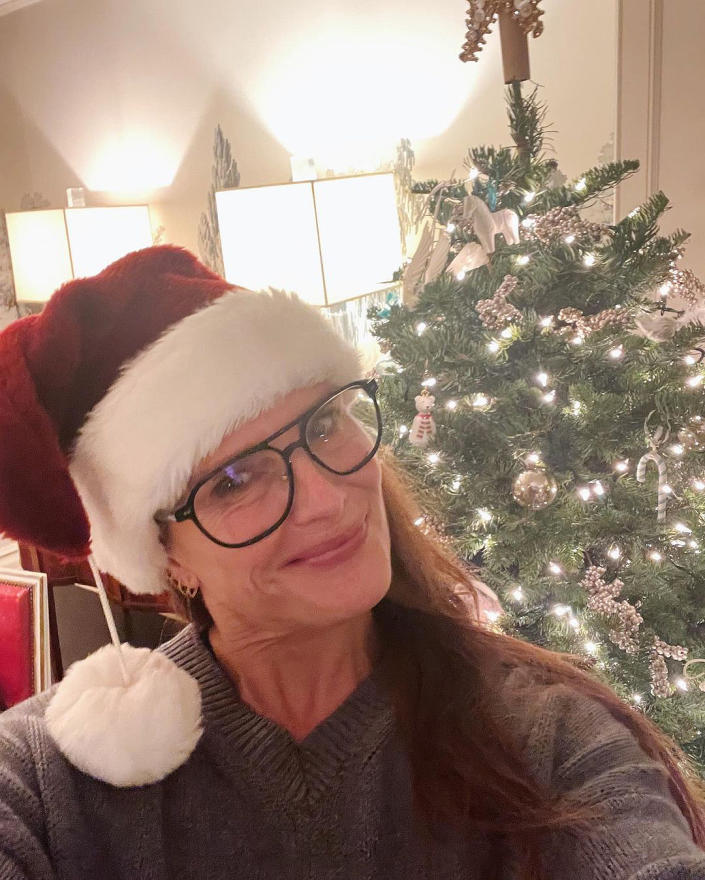 <p>"Tree: decorated 🎄 Let the festivities commence!!! 🎅," Shields captioned a photo on <a href="https://www.instagram.com/p/CmVXYWVMpE9/" rel="nofollow noopener" target="_blank" data-ylk="slk:Instagram" class="link ">Instagram</a> of her smiling in front of her evergreen on Sunday.</p>