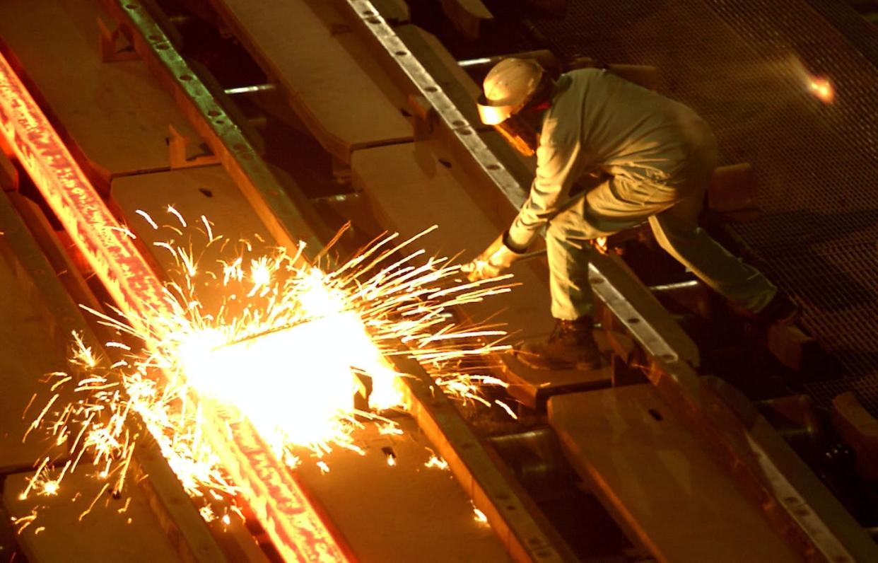 The U.S. and EU are headed in different directions with tariffs, including on steel. <a href="https://www.gettyimages.com/detail/news-photo/worker-cuts-through-a-glowing-2-000-degrees-fahrenheit-news-photo/1463835" rel="nofollow noopener" target="_blank" data-ylk="slk:David McNew/Getty Images;elm:context_link;itc:0;sec:content-canvas" class="link "> David McNew/Getty Images</a>