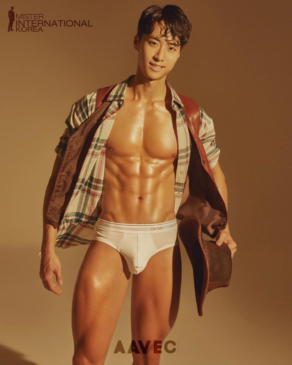 No.4 김윤재 Kim Yun Jae