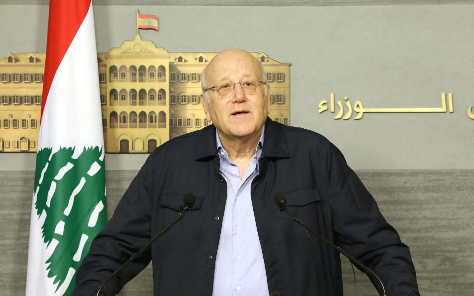 Najib Mikati, the Lebanese prime minister, said three days of official mourning will start on Monday despite growing fears of an Israeli ground invasion