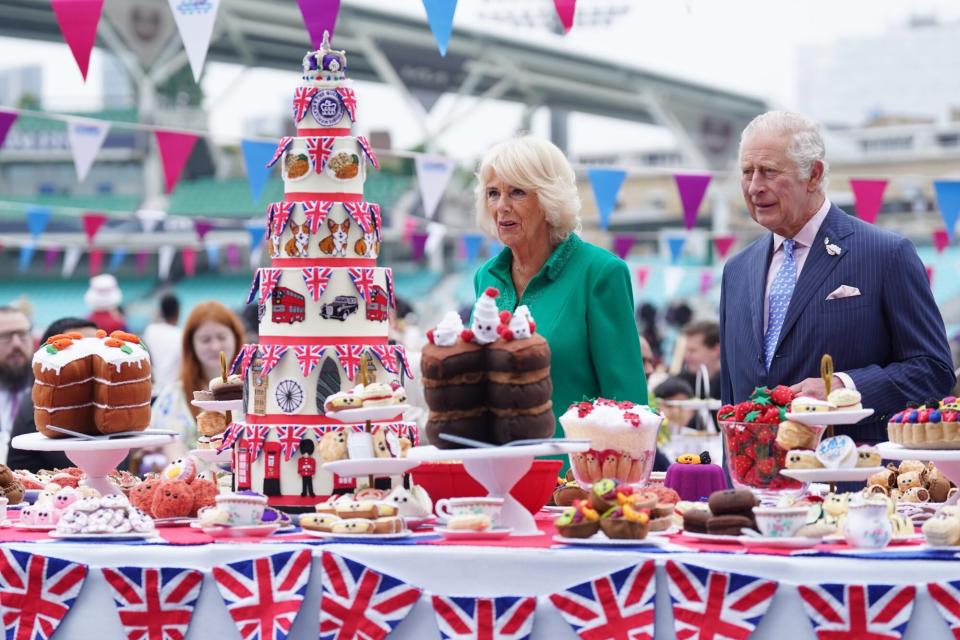 June 5, 2022, UK: The Prince of Wales and the Duchess of Cornwall, as Patron of the Big Lunch, attend the Big Jubilee Lunch with tables set up on the pitch at The Oval cricket ground, London, on day four of the Platinum Jubilee celebrations. Picture date: Sunday June 5, 2022. (Credit Image: © Stefan Rousseau/PA Wire via ZUMA Press)