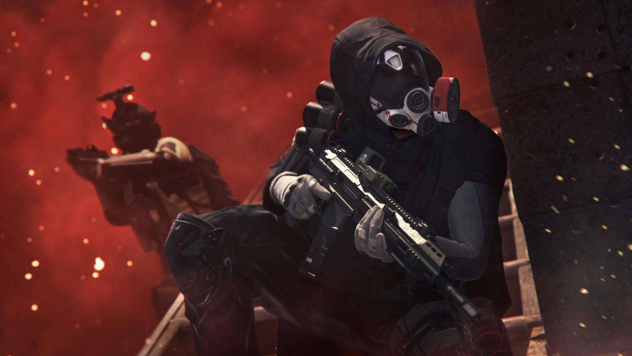  A Modern Warfare 3 player hides around the corner in Season 2's new zombies update. 