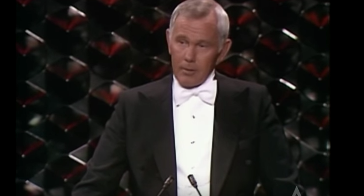 Johnny Carson delivers the opening monologue at the Oscars in 1980.