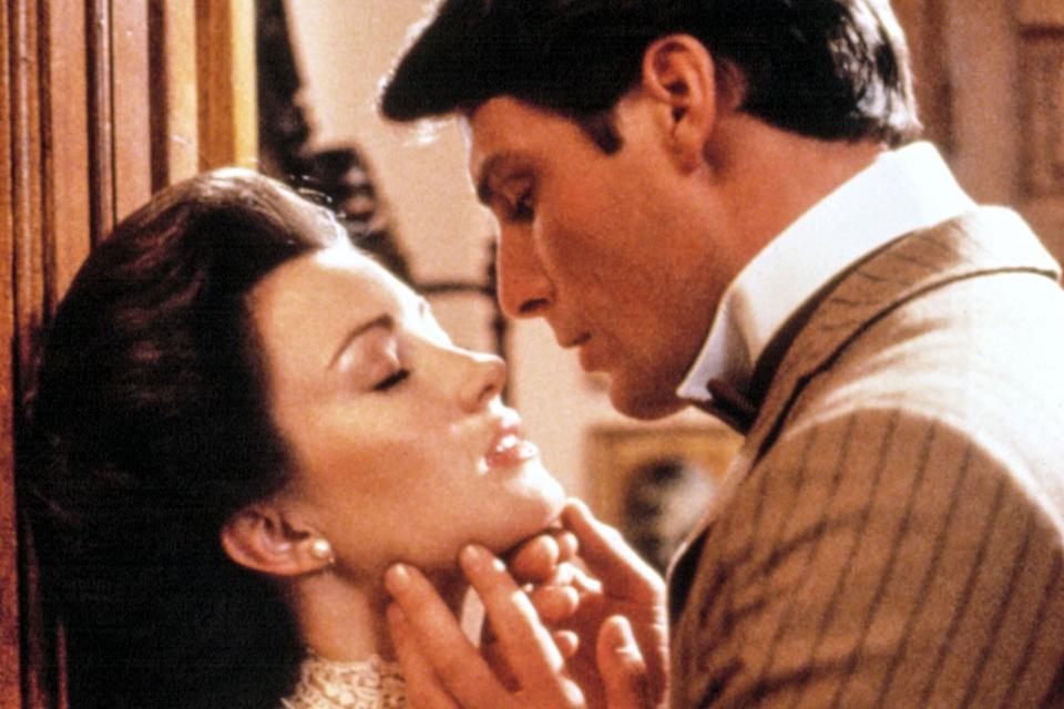 Jane Seymour and Christopher Reeve in 'Somewhere in Time'