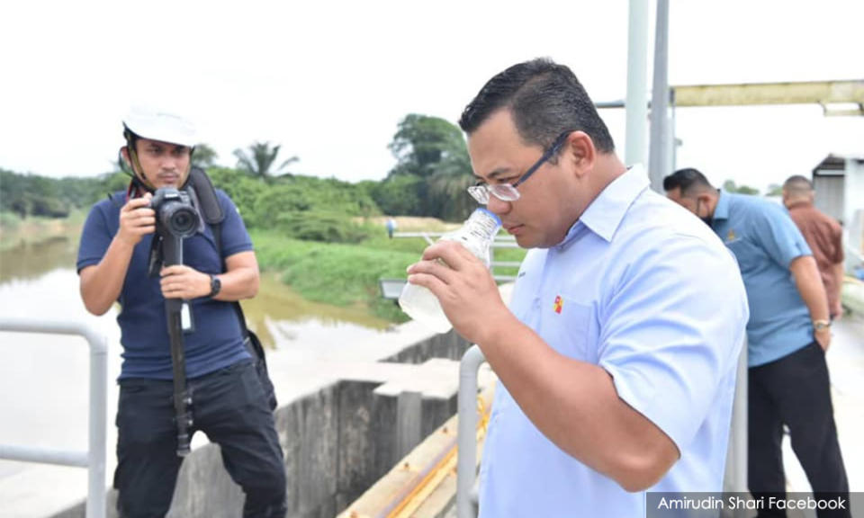 Minister: 4 S'gor water treatment plants to resume operation in 2 hours