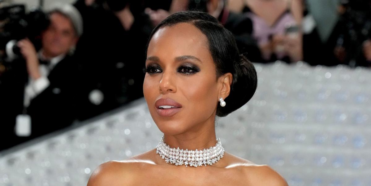 At 46 Kerry Washington Bares Toned Abs In Two Piece Lace Gown At Met Gala