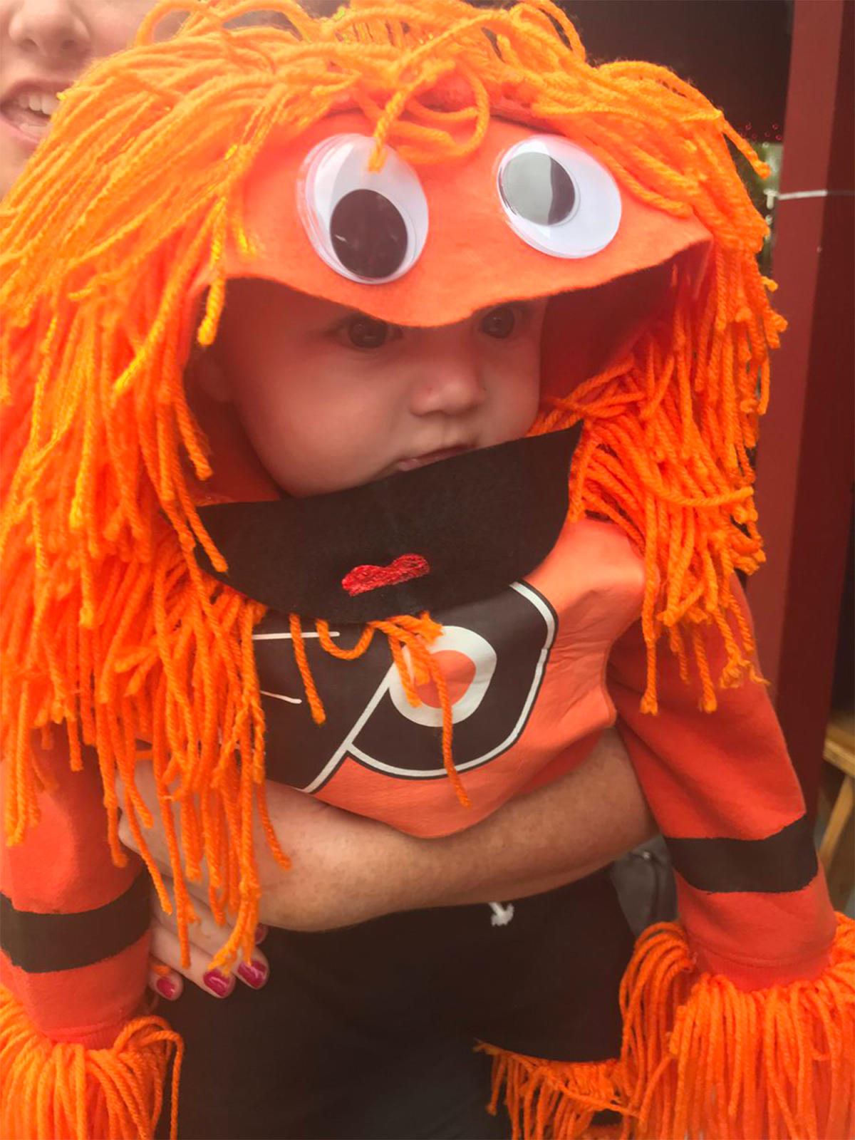 Fan-made female version of Flyers mascot is disturbingly funny