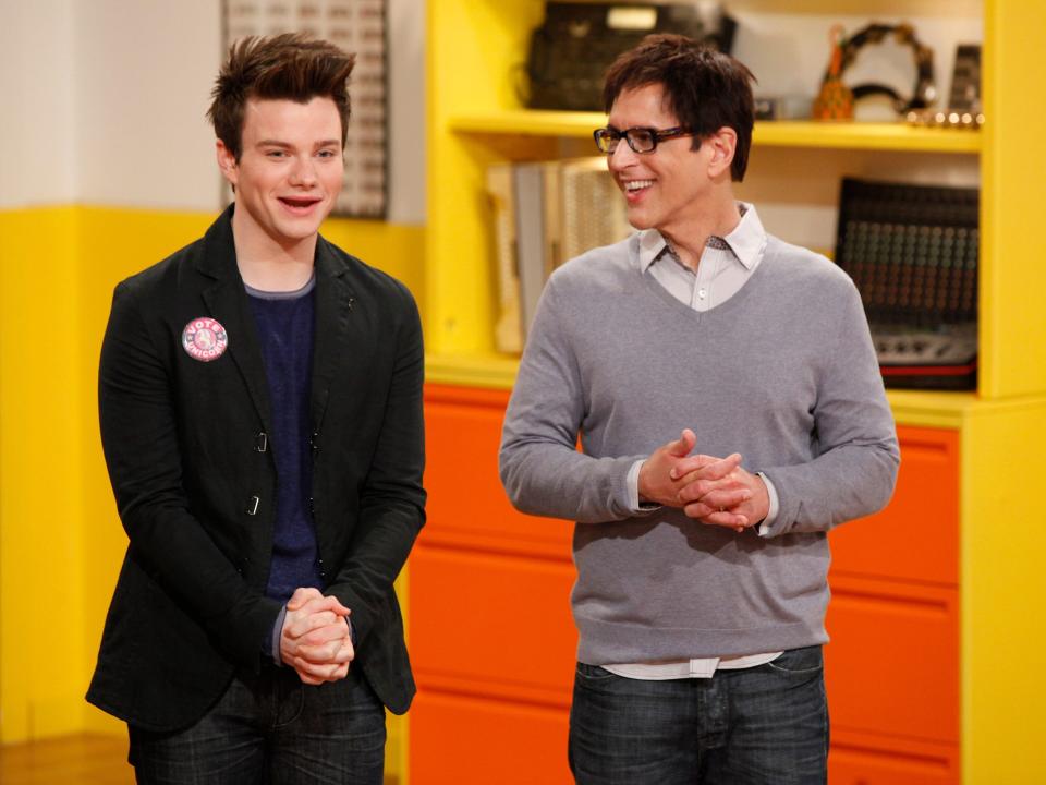 Chris Colfer and Robert Ulrich talking in yellow room on "The Glee Project"