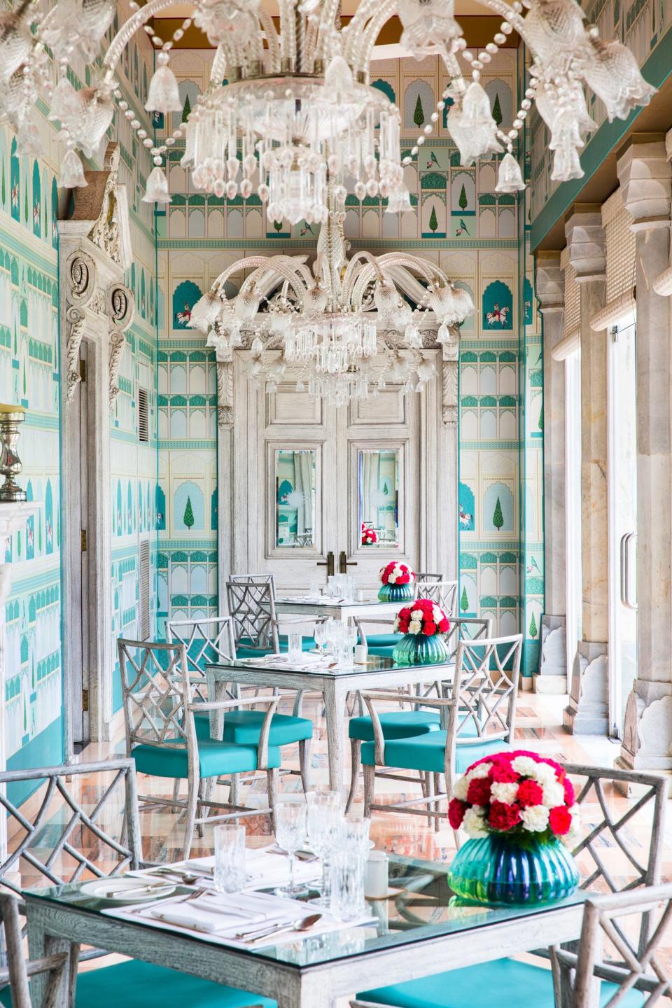 If you’ve ever dreamed of waking up in a Wes Anderson movie, stay at Suján Rajmahal Palace Hotel.