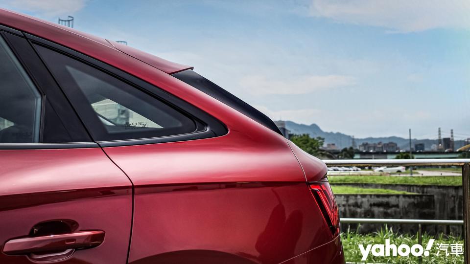 2021 Audi Q5 Sportback 45 TFSI advanced 都會試駕！不受拘束的美背跑旅！