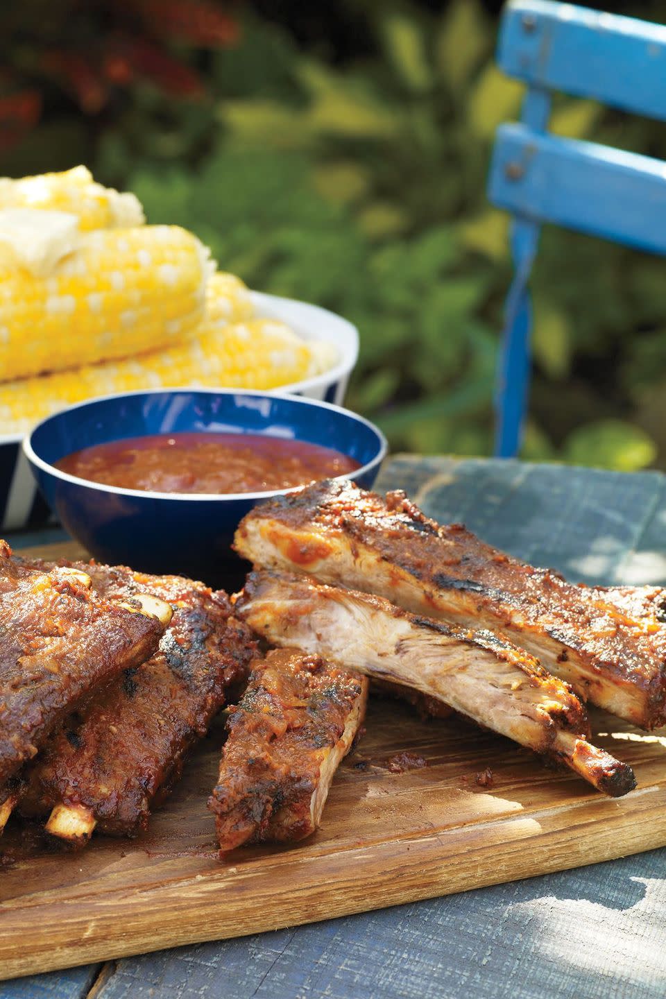 4th of july food bbq ribs with mopping sauce