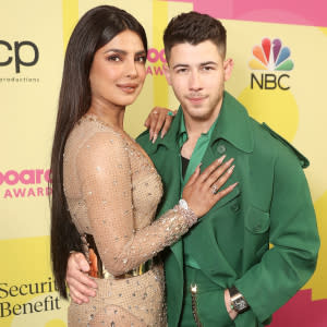 Priyanka Chopra Sparkles 40 Carats Diamonds 2021 Billboard Music Awards