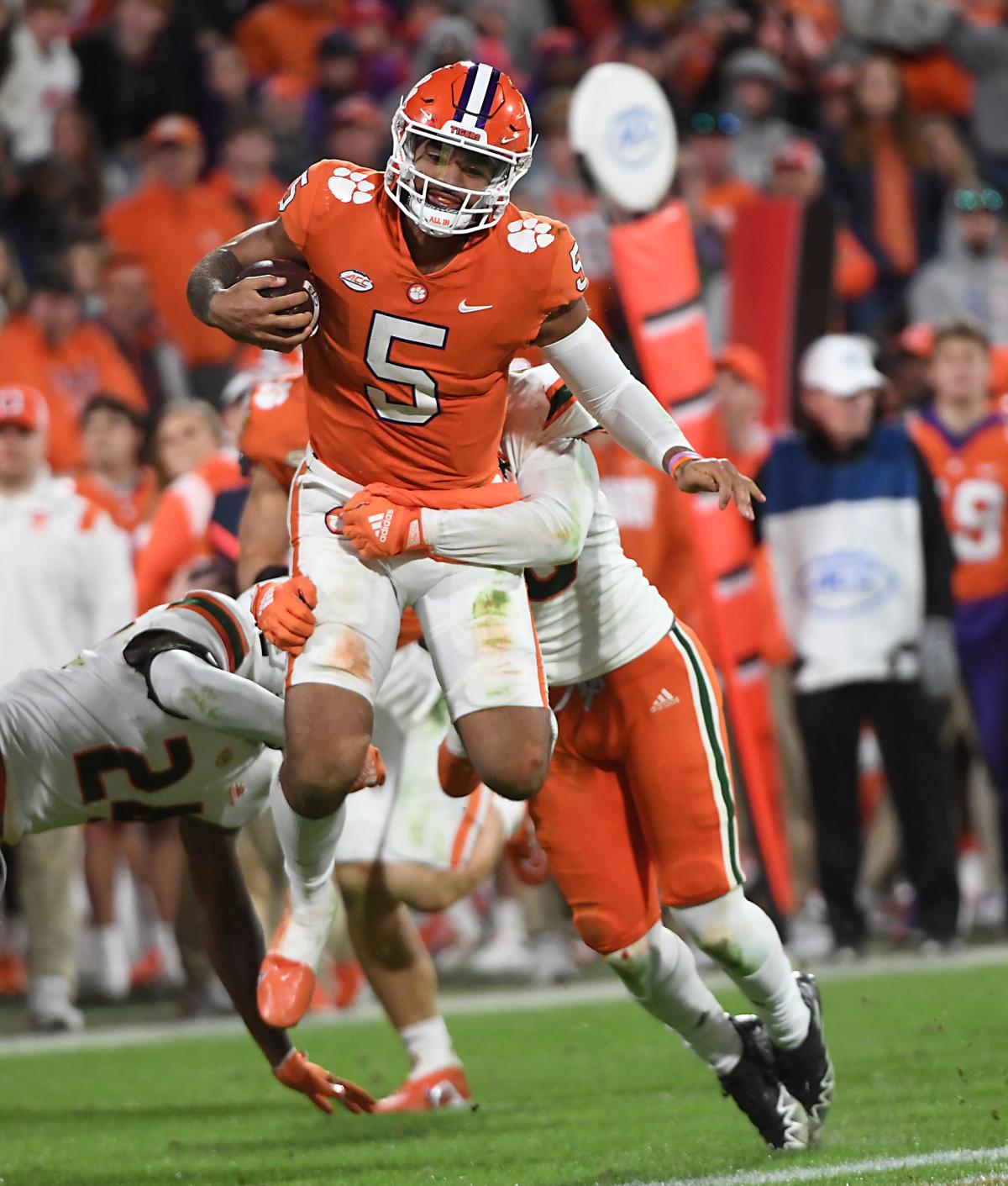 Clemson Football vs. South Carolina Our final score predictions are in