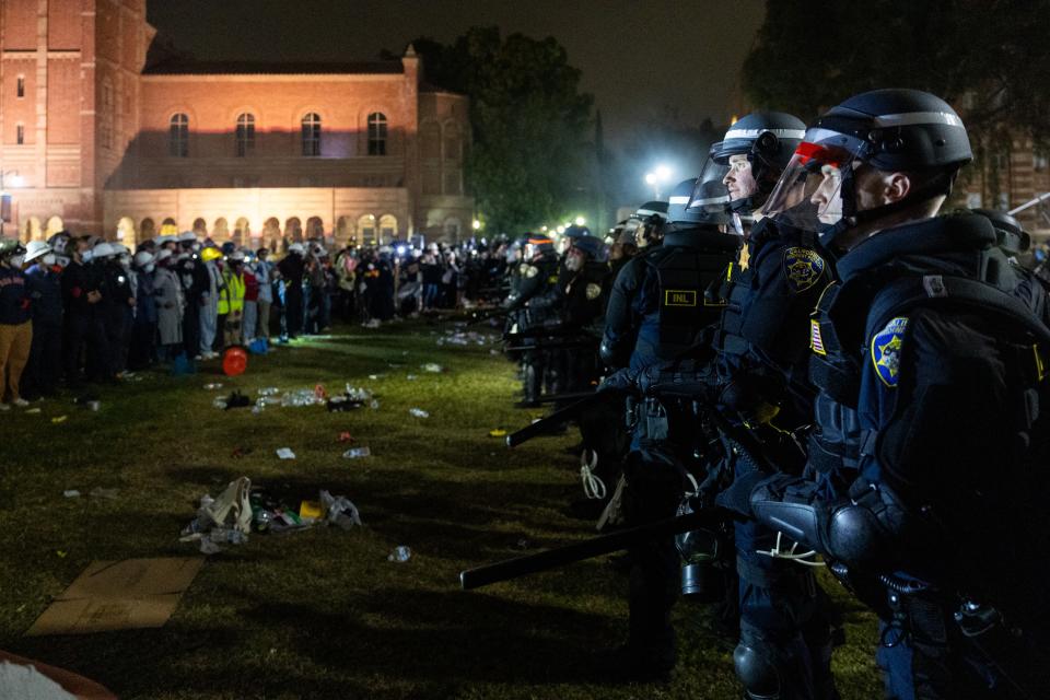 LAPD approaching students at UCLA, May 2, 2024.