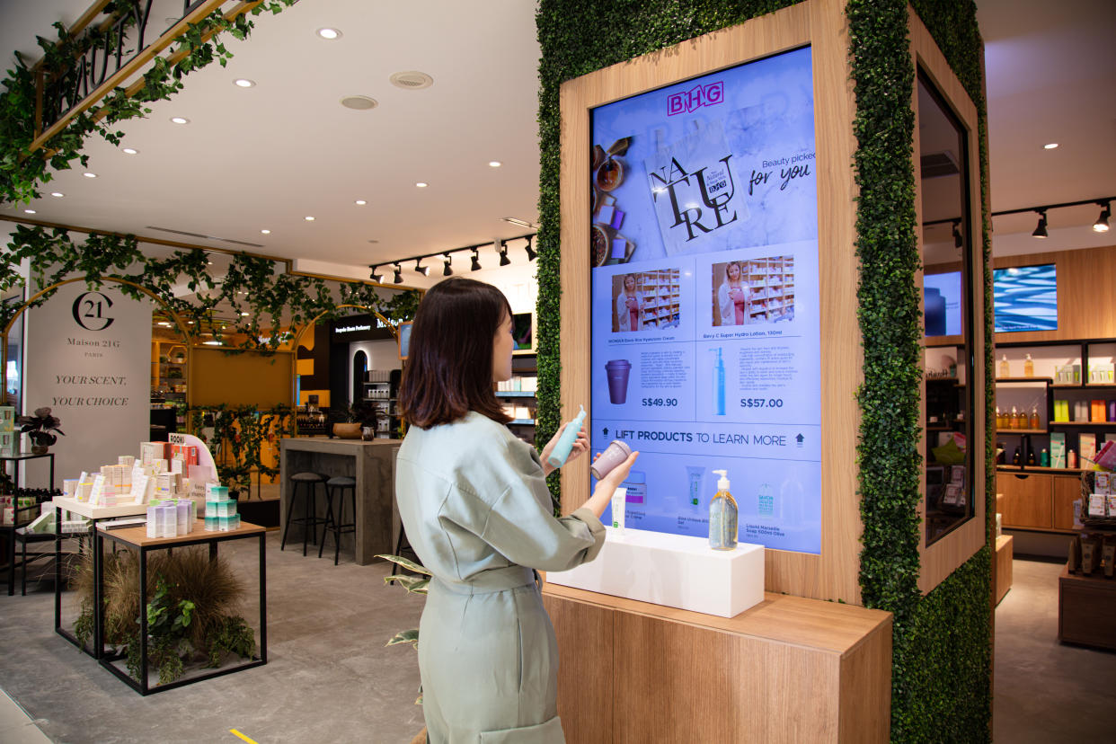 The latest retail technologies. (PHOTO: BHG Singapore)