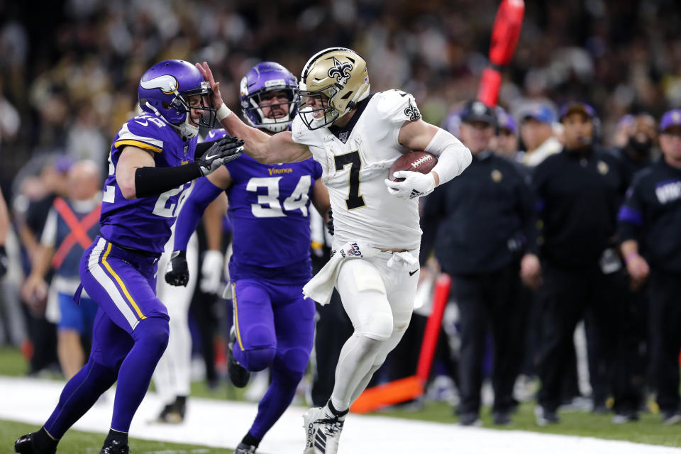 Taysom Hill and the New Orleans Saints will host the Minnesota Vikings on Christmas. (AP Photo/Brett Duke, archive)