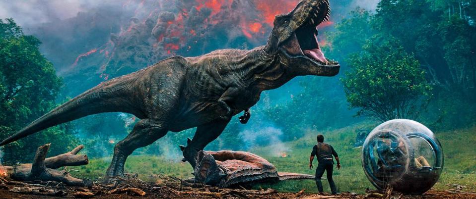 系列電影《侏羅紀世界：隕落國度》受觀眾歡迎，去年在北美票房10大排行榜上名列第四名。（東方IC）