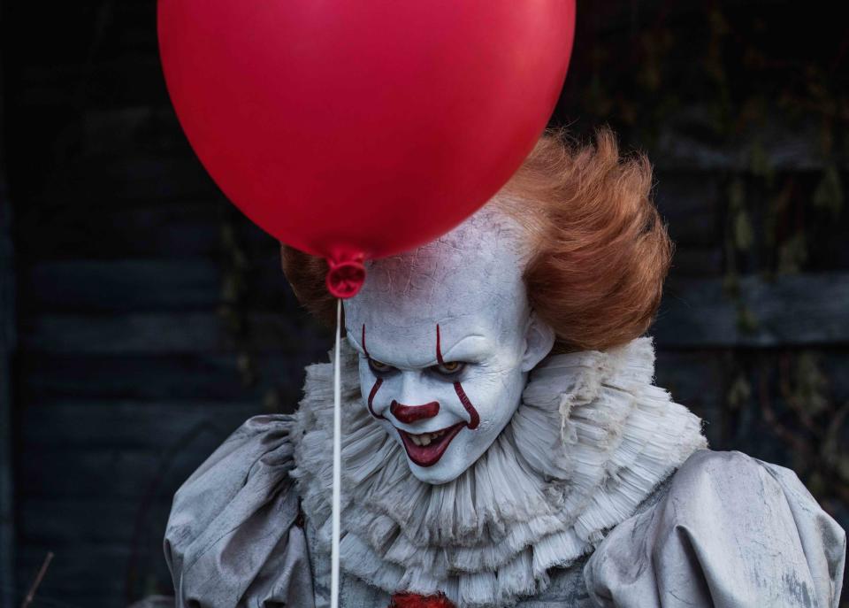 Batmans neuer Angstgegner: Clown Pennywise aus der Stephen-King-Verfilmung „Es“. (Bild: Brooke Palmer/Warner Bros/Kobal/REX/Shutterstock)