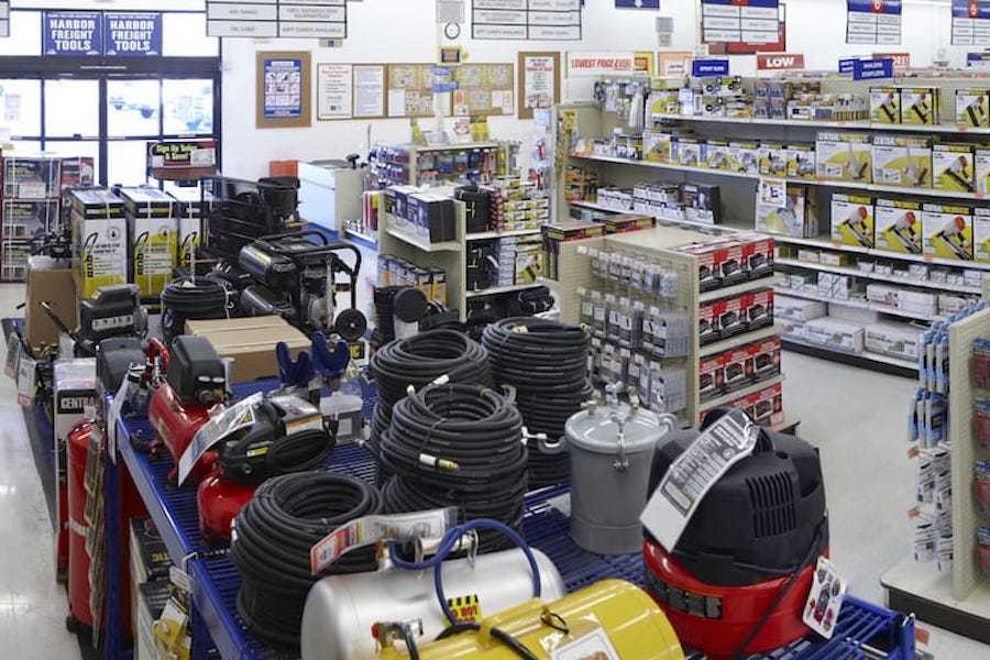 <b>Photo: Harbor Freight Tools/<a href="https://www.yelp.com/biz_photos/harbor-freight-tools-fresno-3?utm_campaign=e24503eb-5eb4-44ad-acfe-46a36f9a06fc%2Cff8bdfd4-25f2-4f98-ba51-1c90d579af49&utm_medium=81024472-a80c-4266-a0e5-a3bf8775daa7" rel="nofollow noopener" target="_blank" data-ylk="slk:Yelp;elm:context_link;itc:0;sec:content-canvas" class="link ">Yelp</a></b>