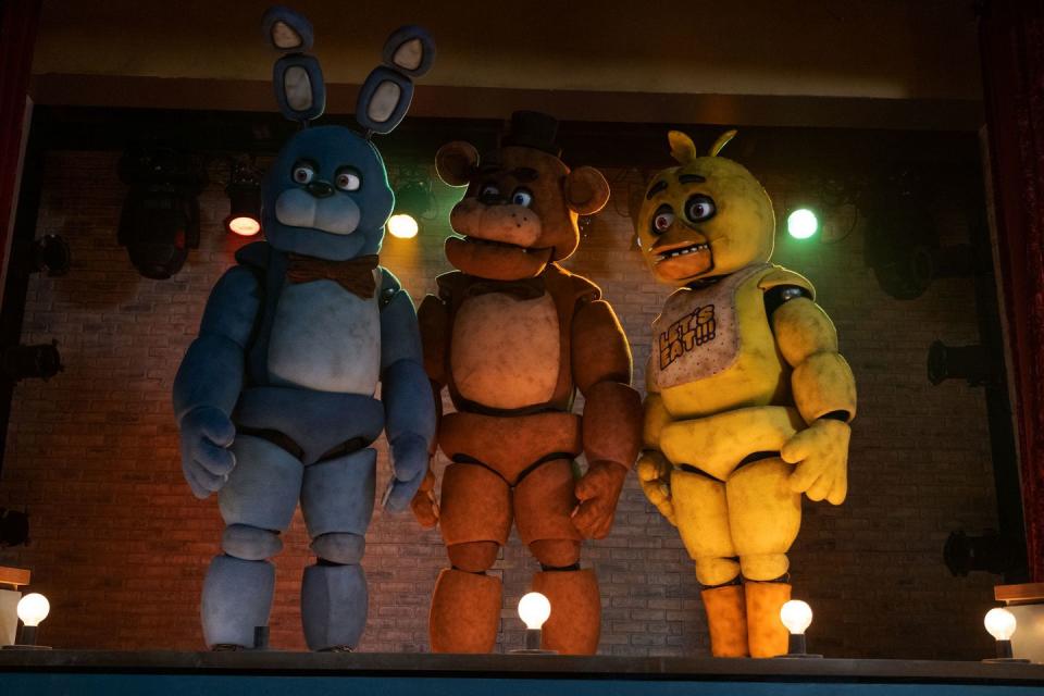 freddy fazbear, bonnie, chica, five nights at freddy's