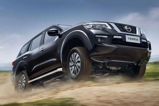 2021 nissan terra the pros and cons