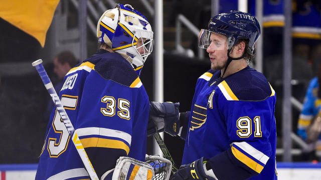 St. Louis Blues had fantastic reactions to seeing Stanley Cup rings for  first time